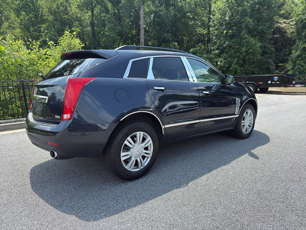 Used 2016 Cadillac SRX FWD image 3