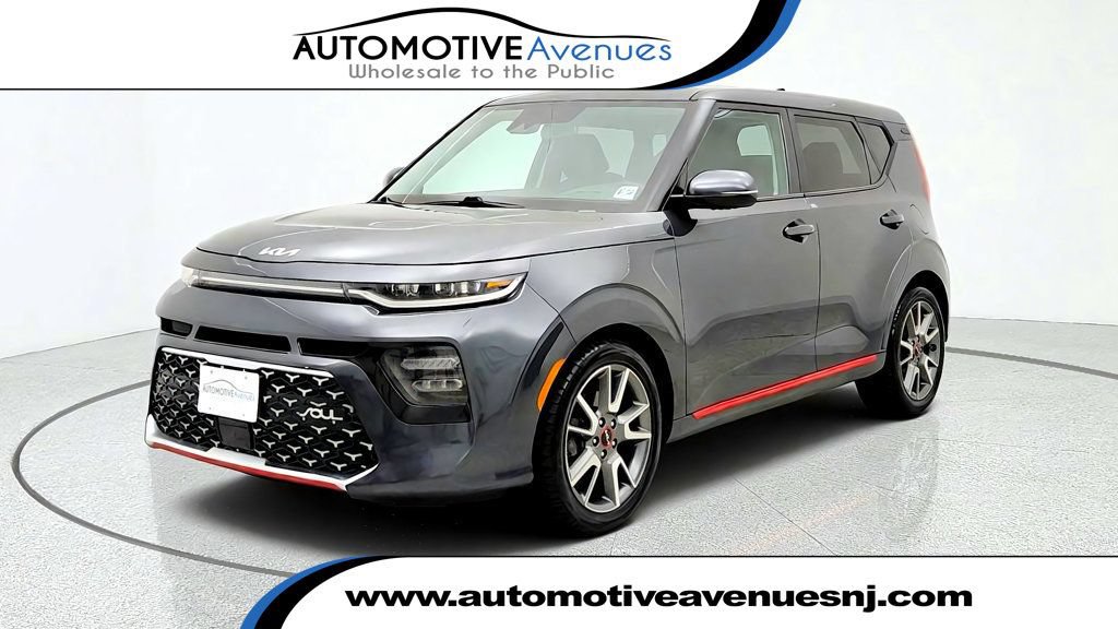 Used 2022 Kia Soul Turbo FWD image 1