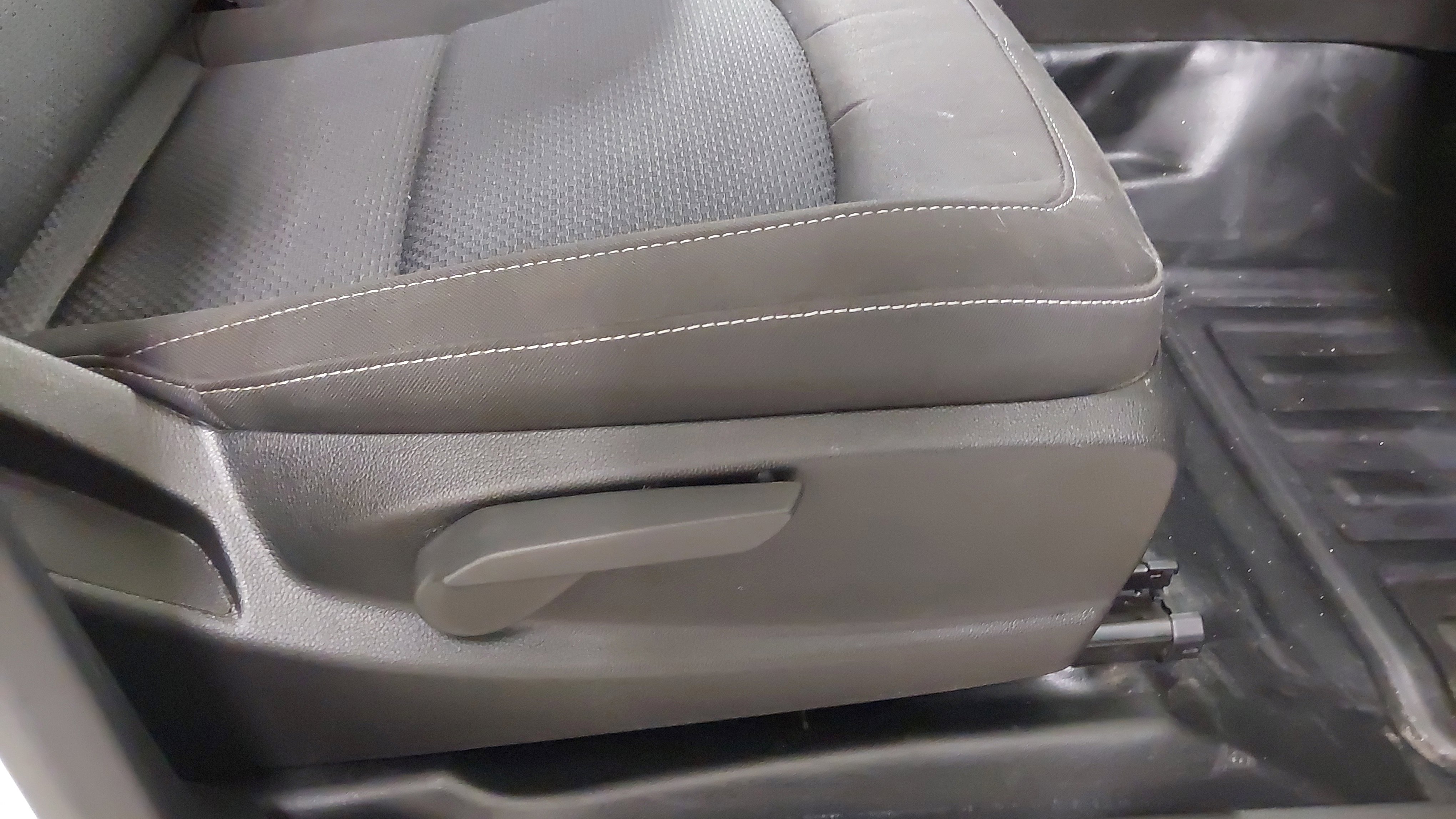 Certified 2022 Chevrolet Colorado LT w/ Fleet Safety Package image 29