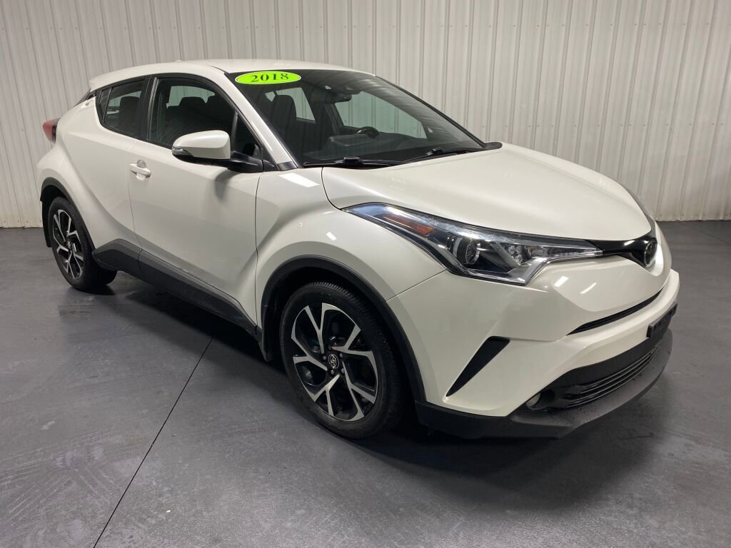 Used 2018 Toyota C-HR XLE image 2