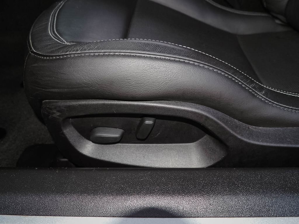 Used 2018 Chevrolet Corvette Stingray Coupe image 22