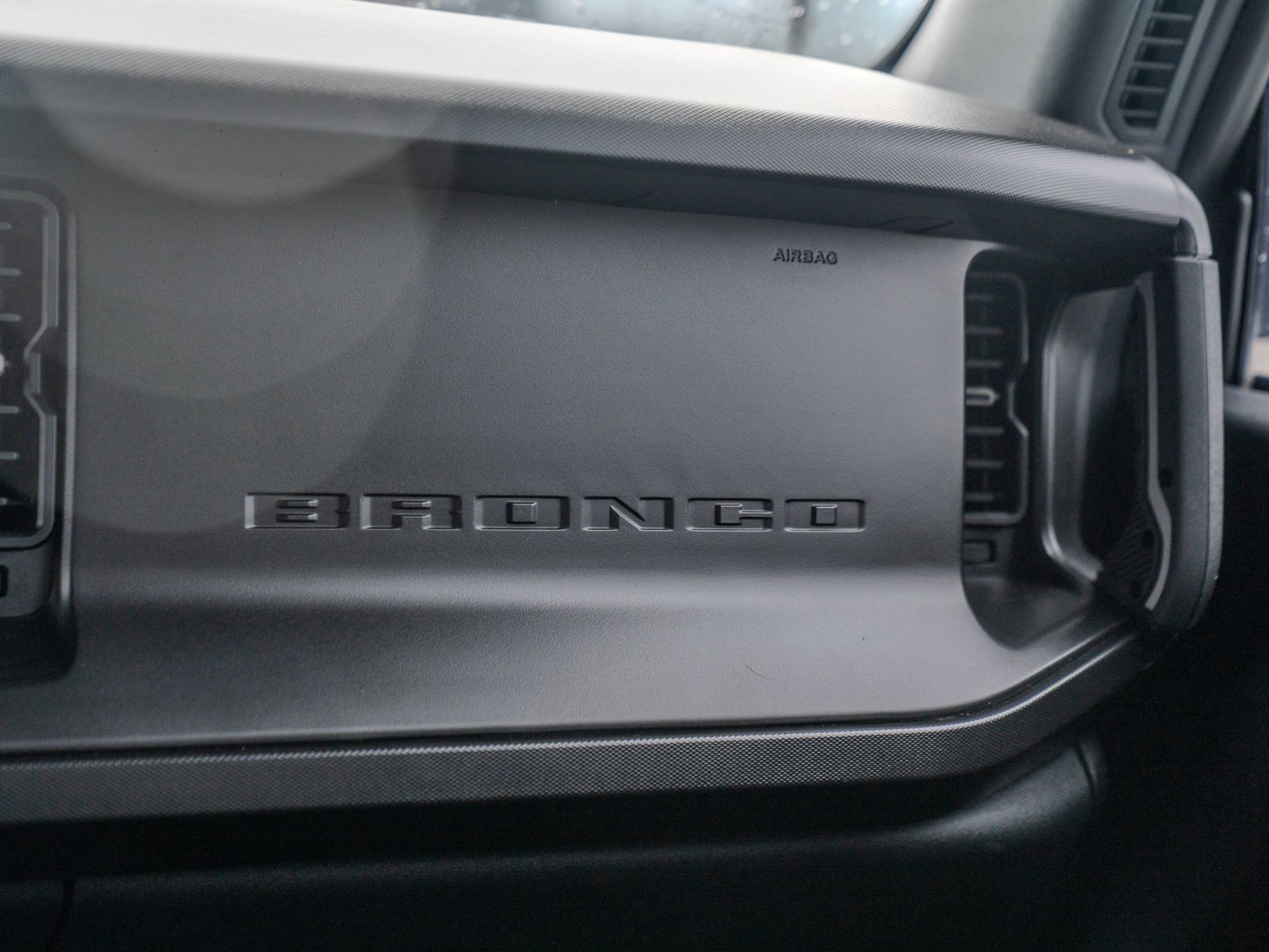 Used 2021 Ford Bronco First Edition image 28