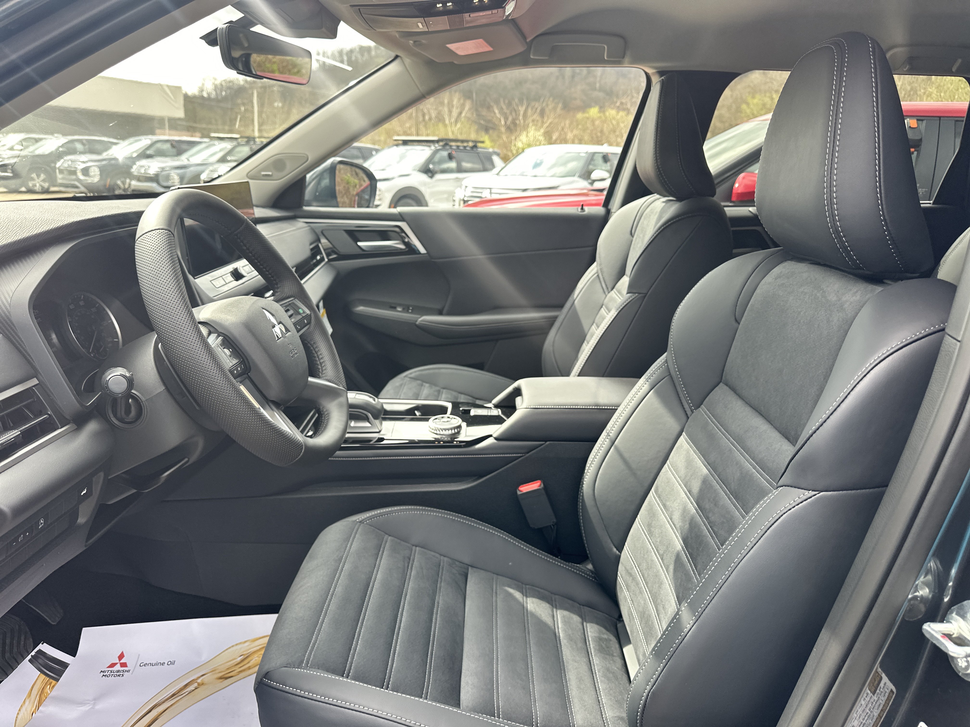 New 2026 Mitsubishi Outlander SE AWD/4WD image 17