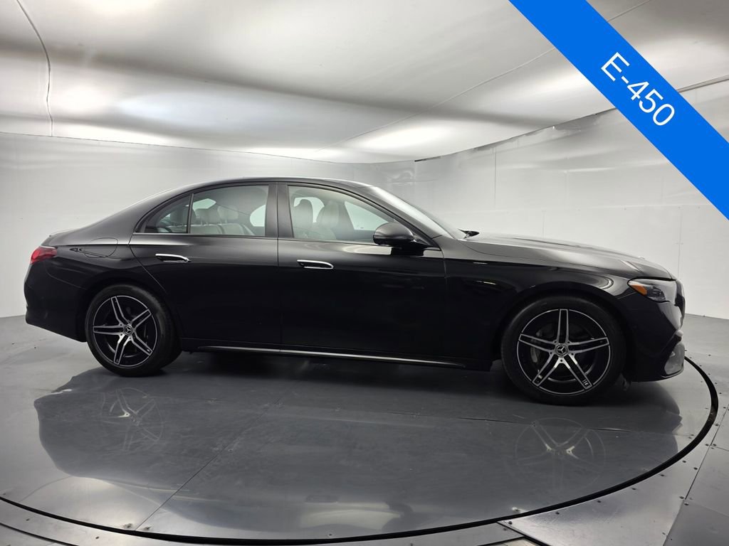 Used 2024 Mercedes-Benz E 450 4MATIC Sedan image 3