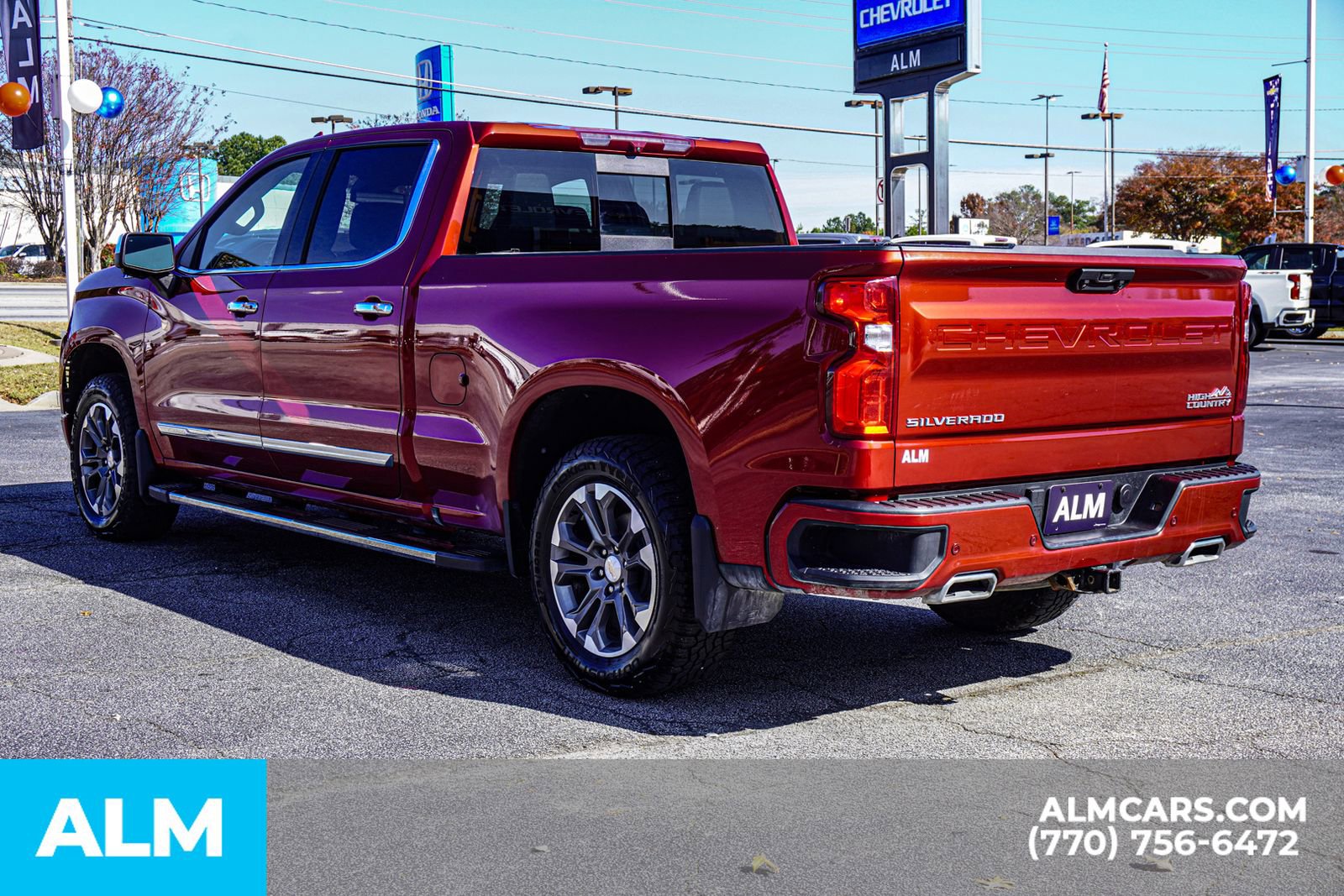 Used 2023 Chevrolet Silverado 1500 High Country w/ Z71 Off-Road Package image 8
