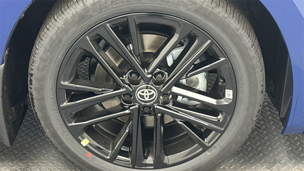 New 2026 Toyota Camry SE image 14