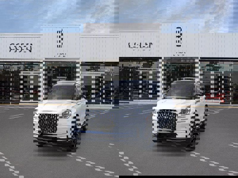 New 2026 Lincoln Corsair Reserve image 2