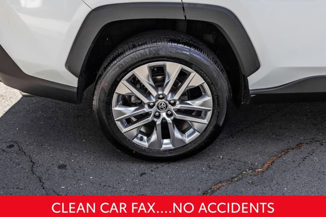 Used 2021 Toyota RAV4 XLE Premium AWD/4WD image 7