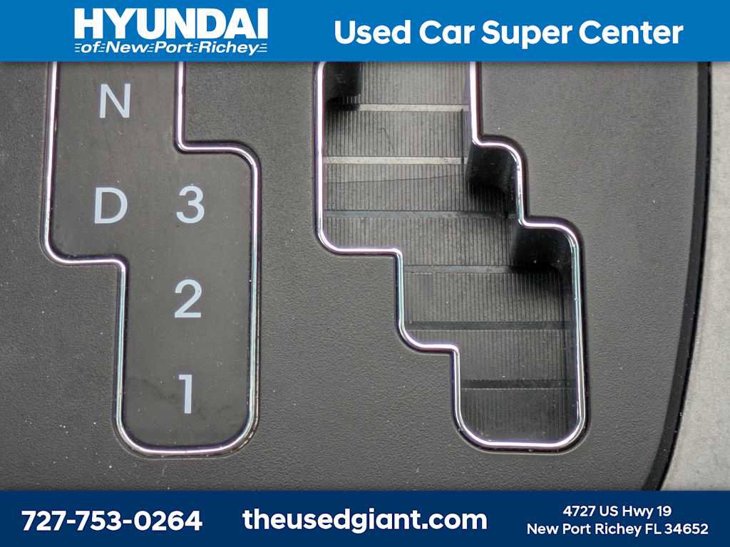 Used 2009 Hyundai Elantra w/ Premium-Sport Pkg 2 image 26