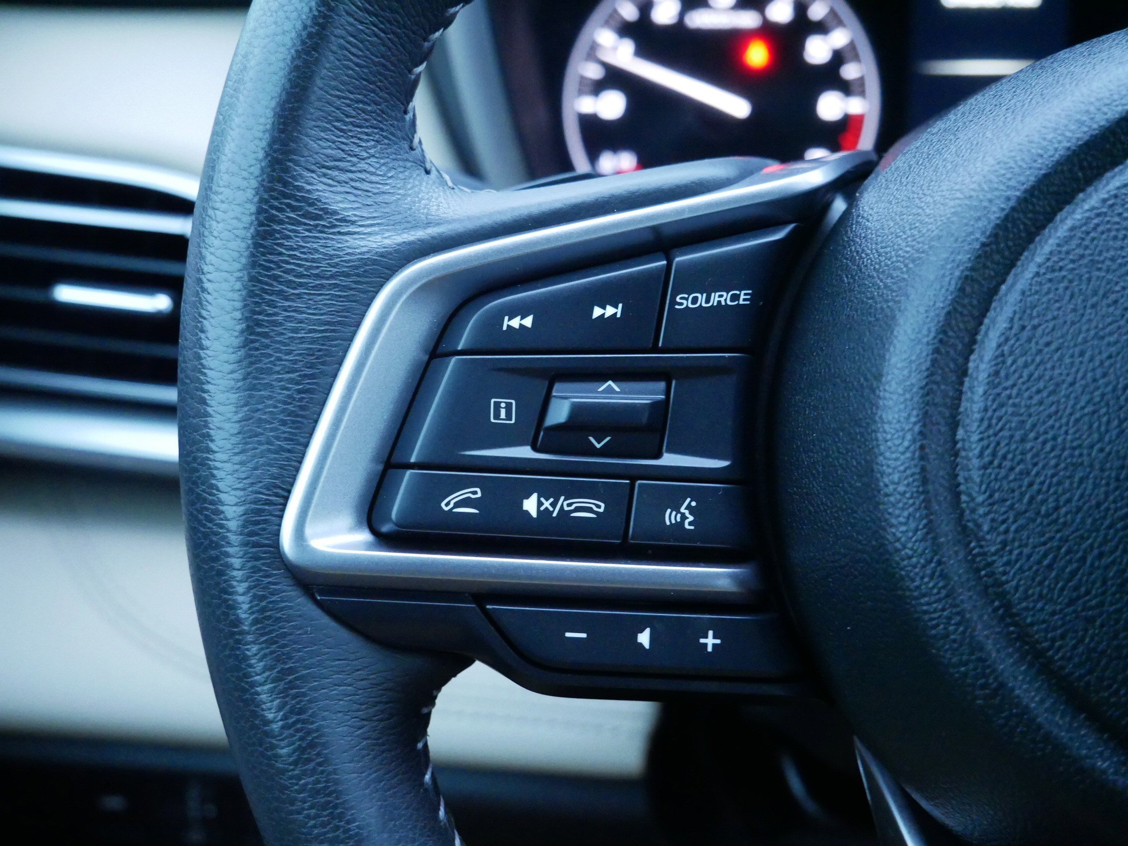 Certified 2024 Subaru Legacy Limited image 28