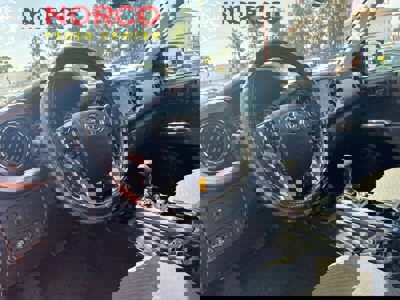 Used 2021 Toyota Tacoma SR5 w/ Blackout Package (TMS) image 19