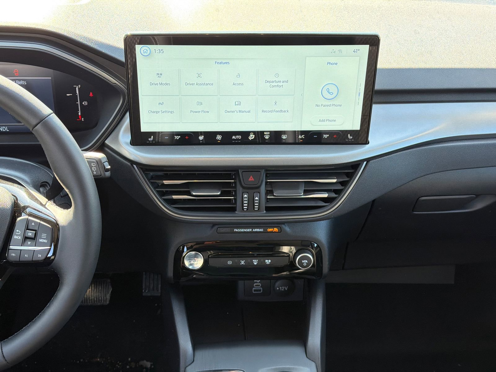 New 2026 Ford Escape SE image 18