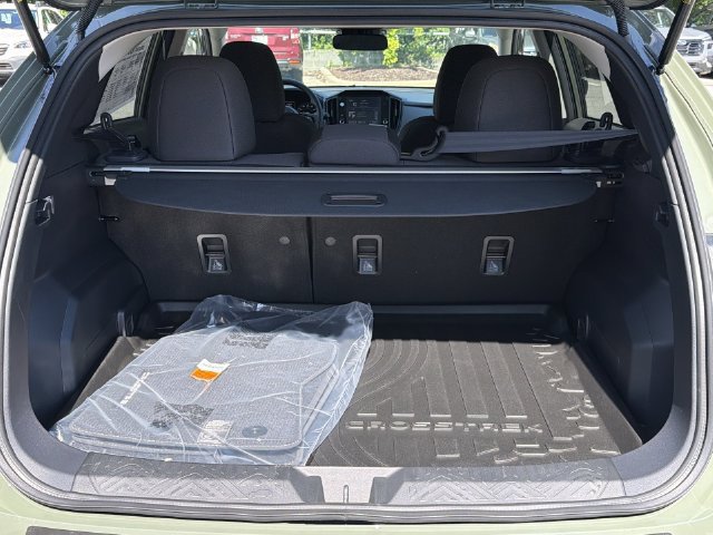 New 2026 Subaru Crosstrek 2.5i Premium AWD/4WD image 32