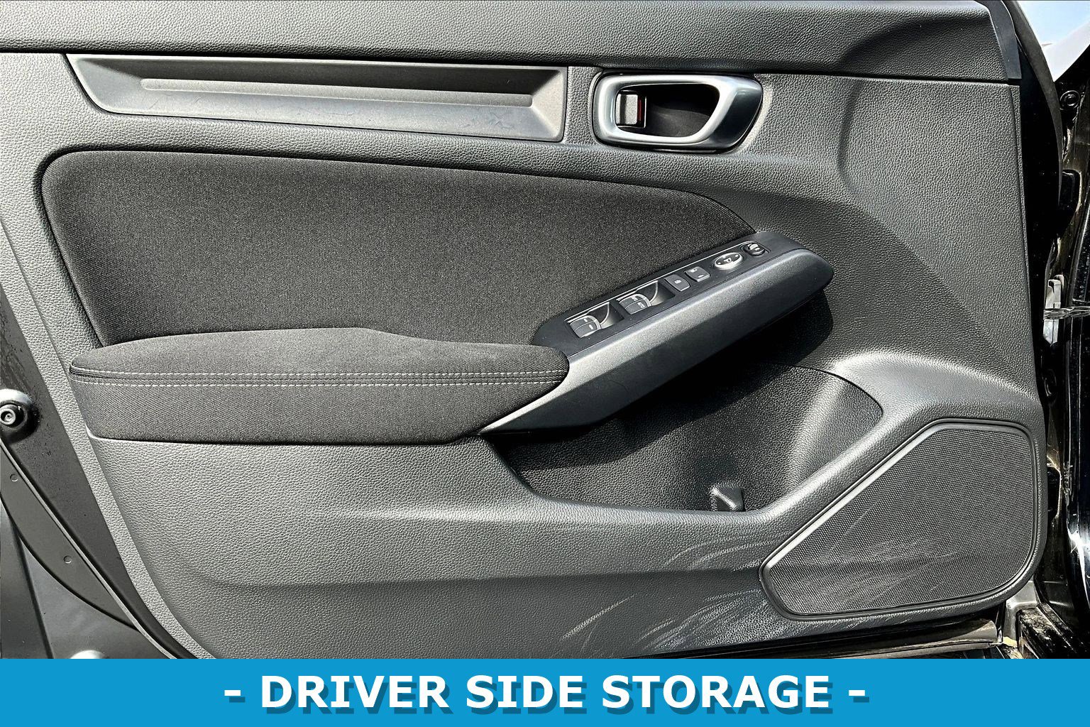 Used 2023 Honda Civic Sport image 19