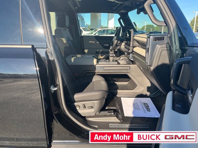 Used 2026 GMC Hummer EV SUV w/ LPO, Dark Essentials Package AWD/4WD image 43