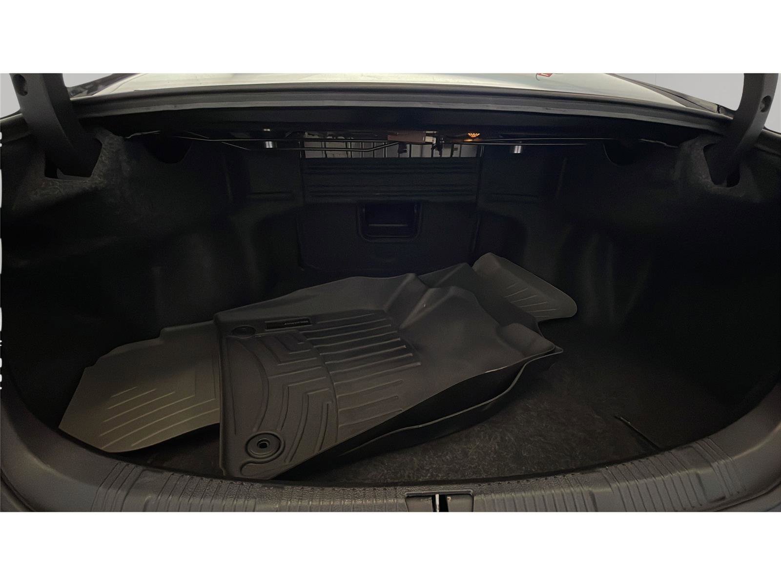 Used 2013 Toyota Avalon XLE Touring FWD image 12