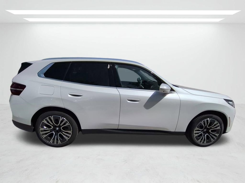 New 2026 BMW X3 xDrive30 w/ Premium Package image 3