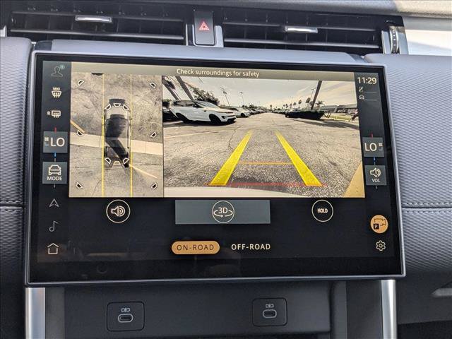 New 2026 Land Rover Discovery Sport Landmark AWD/4WD image 13