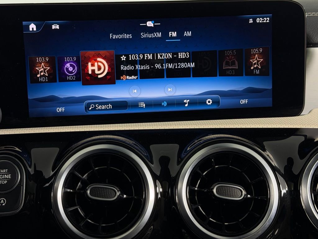 Used 2025 Mercedes-Benz CLA 250 image 17