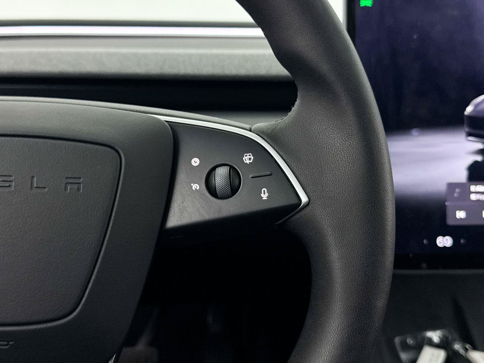 Used 2025 Tesla Model 3 Long Range RWD image 38