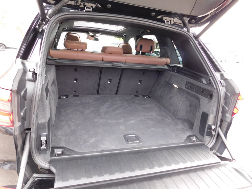 Used 2022 BMW X5 xDrive40i AWD/4WD image 10