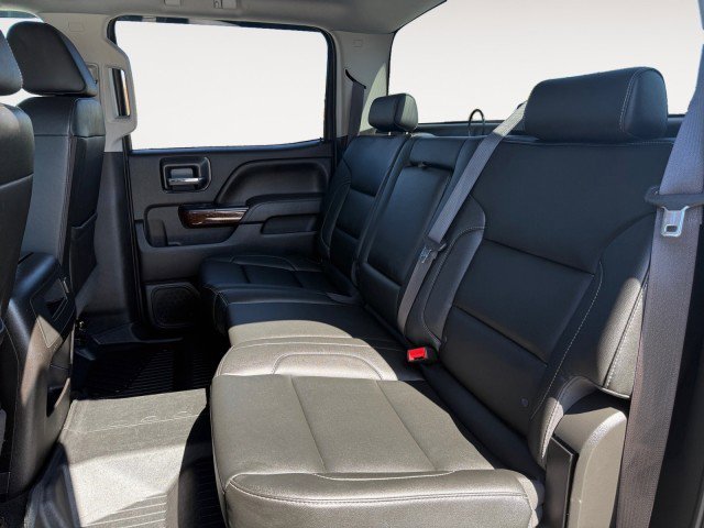 Used 2017 GMC Sierra 2500 SLT w/ Duramax Plus Package image 12