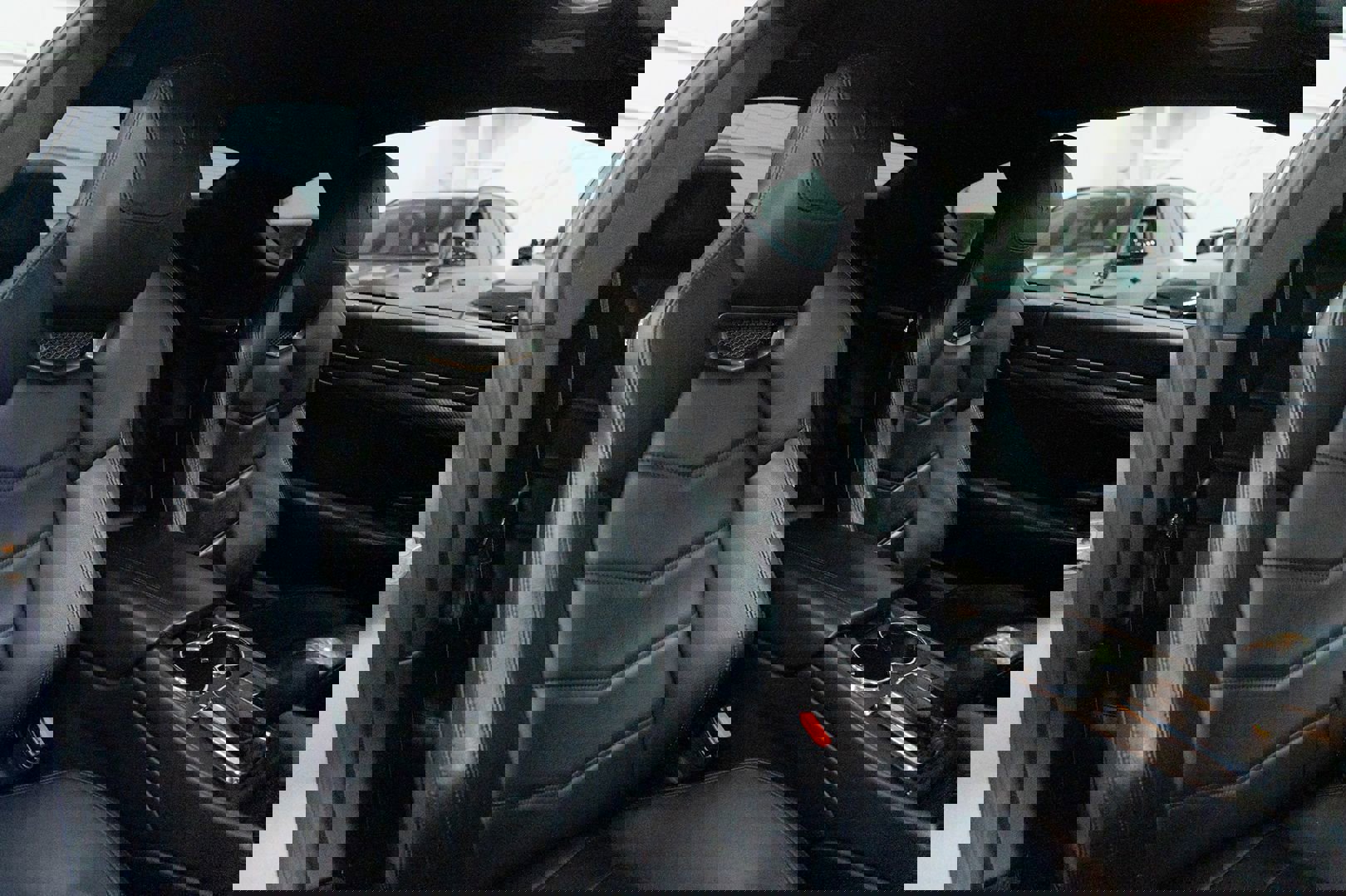 Used 2014 Maserati GranTurismo MC image 32