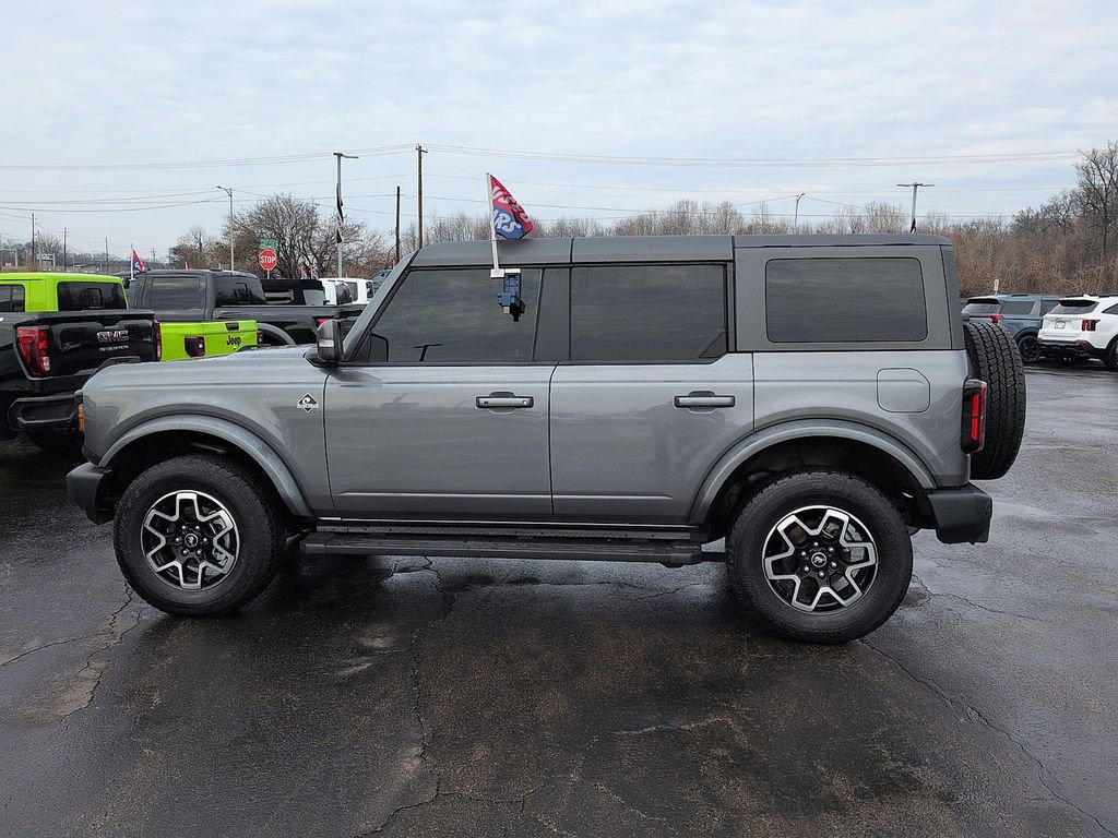 Used 2024 Ford Bronco Outer Banks image 4