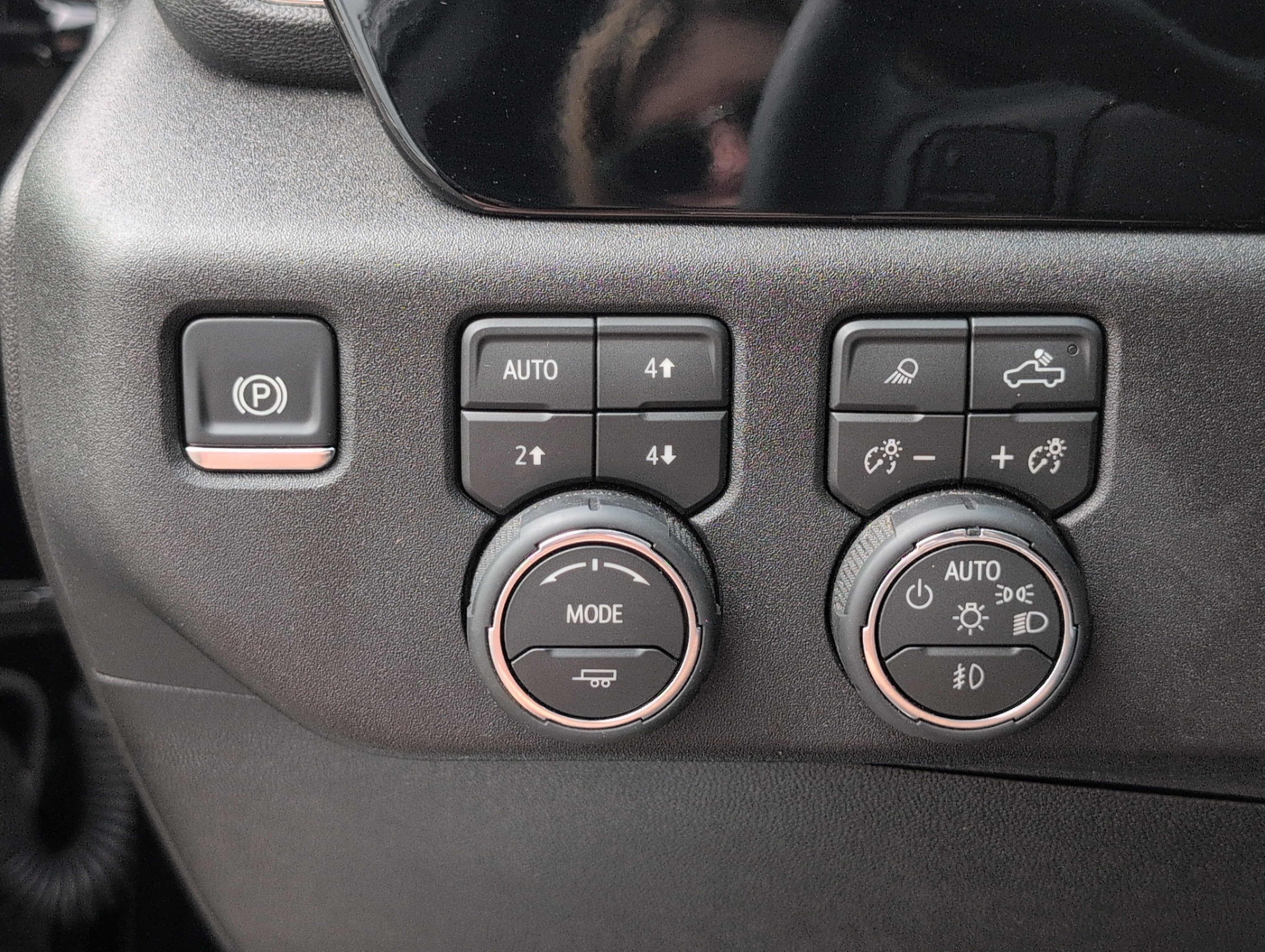 Used 2026 Chevrolet Silverado 2500 LTZ AWD/4WD image 27