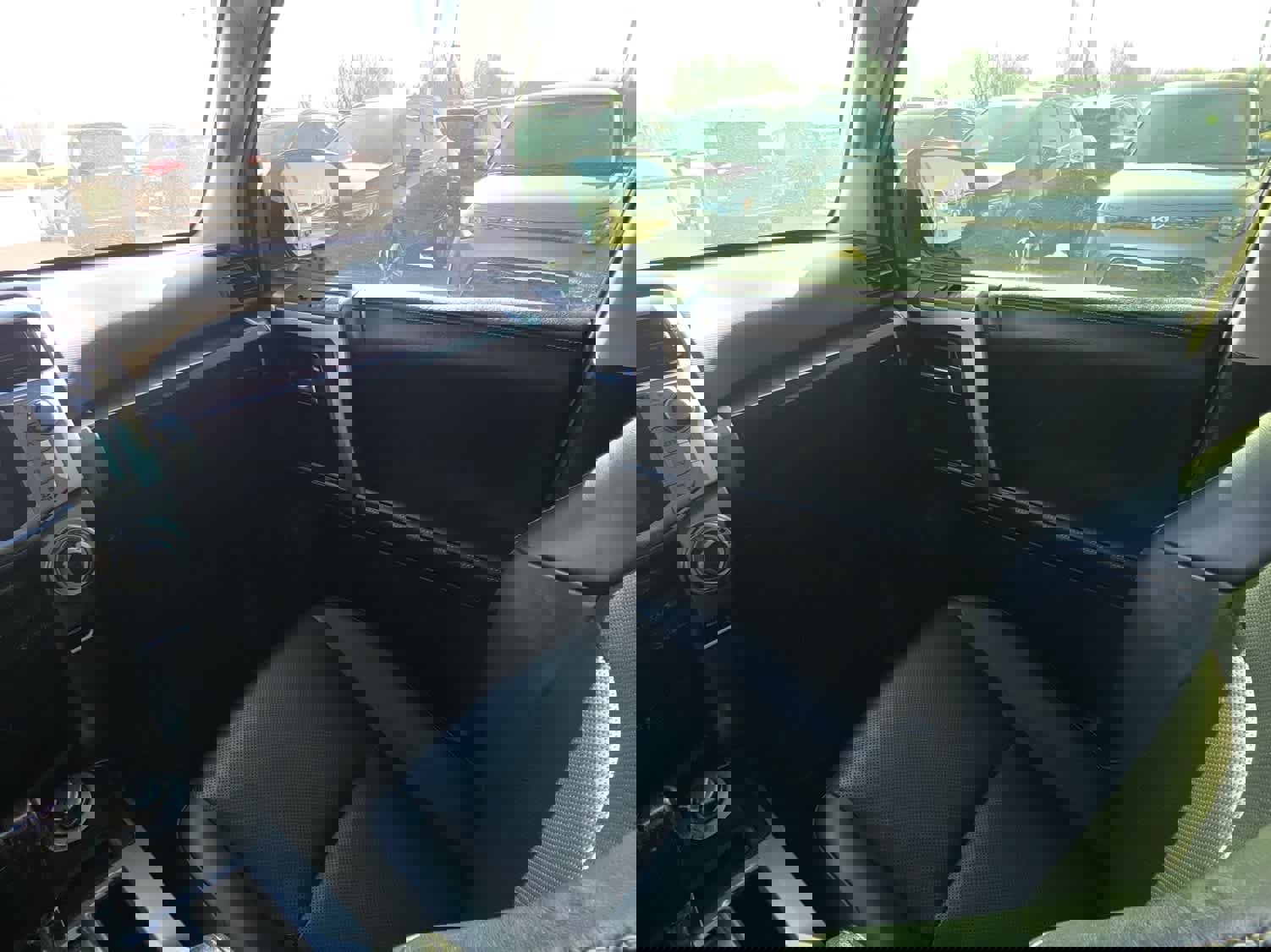 Used 2017 Toyota 4Runner Limited image 16