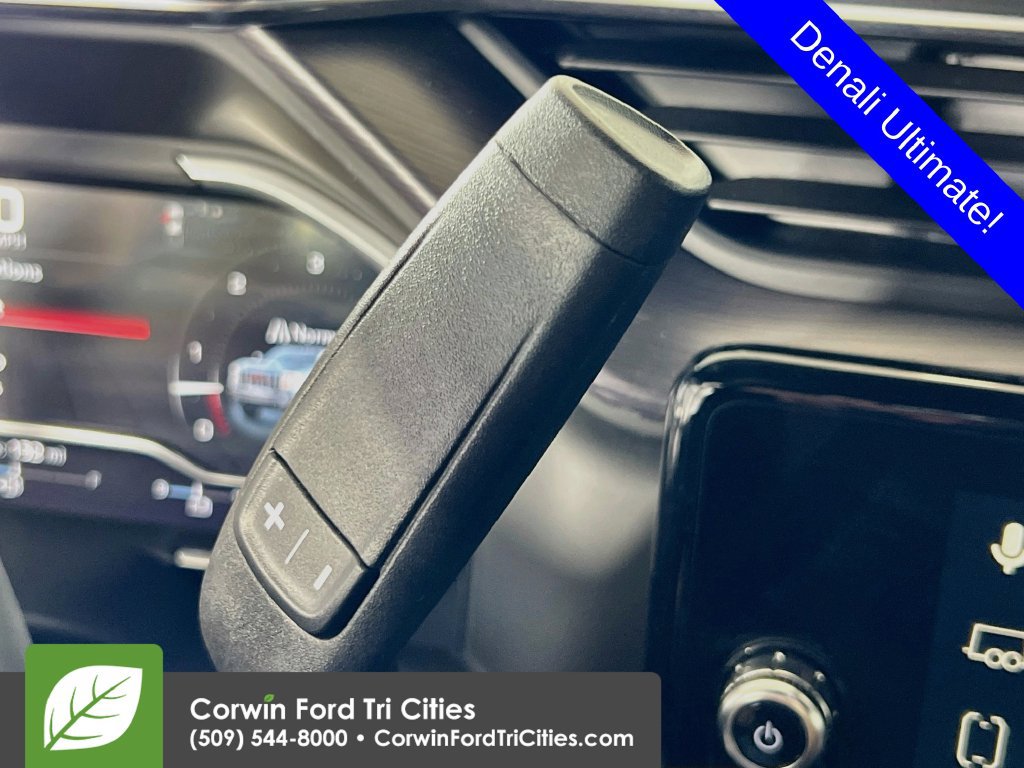 Used 2025 GMC Sierra 2500 Denali Ultimate AWD/4WD image 10