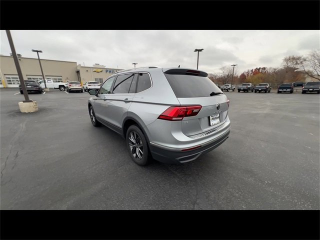 Used 2022 Volkswagen Tiguan SE image 6