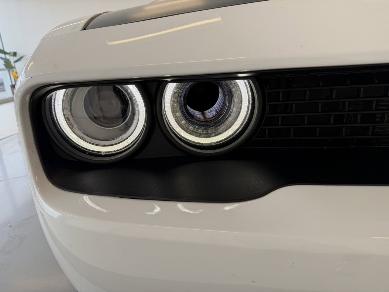 Used 2018 Dodge Challenger SRT Hellcat image 49