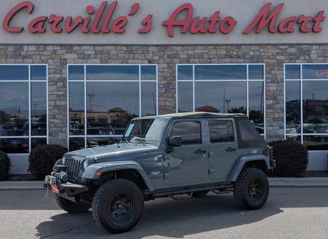 Used 2015 Jeep Wrangler Unlimited Sahara