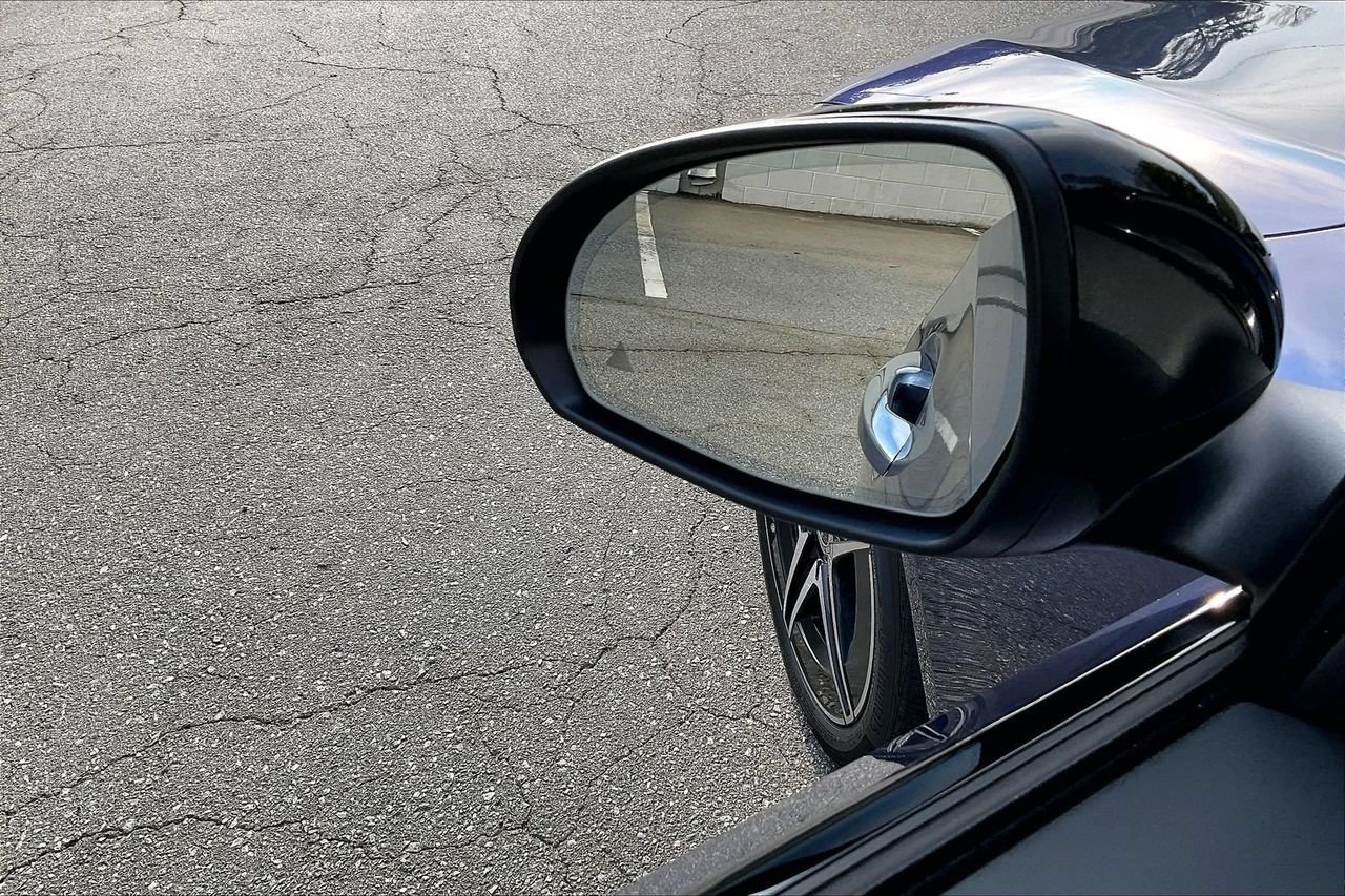 Used 2024 Mercedes-Benz C 300 4MATIC Sedan image 29