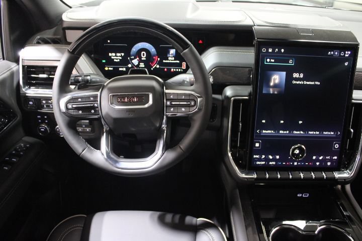 New 2026 GMC Yukon XL Elevation w/ Elevation Premium Package AWD/4WD image 33
