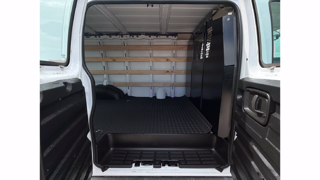 Certified 2025 Chevrolet Express 2500 w/ Driver Convenience Package RWD image 29