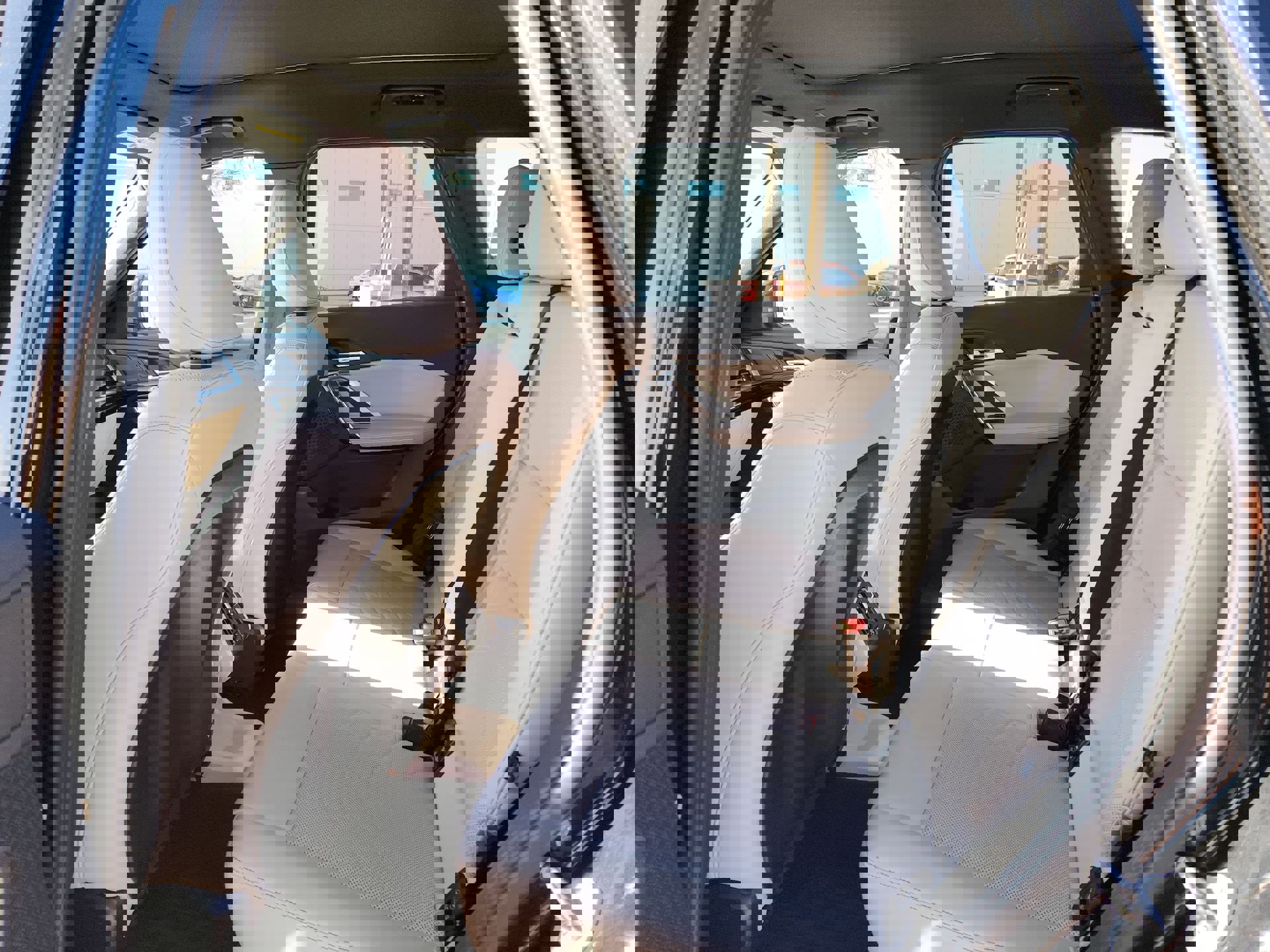 Certified 2025 BMW X1 xDrive28i image 13