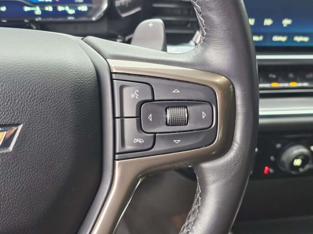 Used 2023 Chevrolet Silverado 1500 High Country w/ Technology Package AWD/4WD image 25