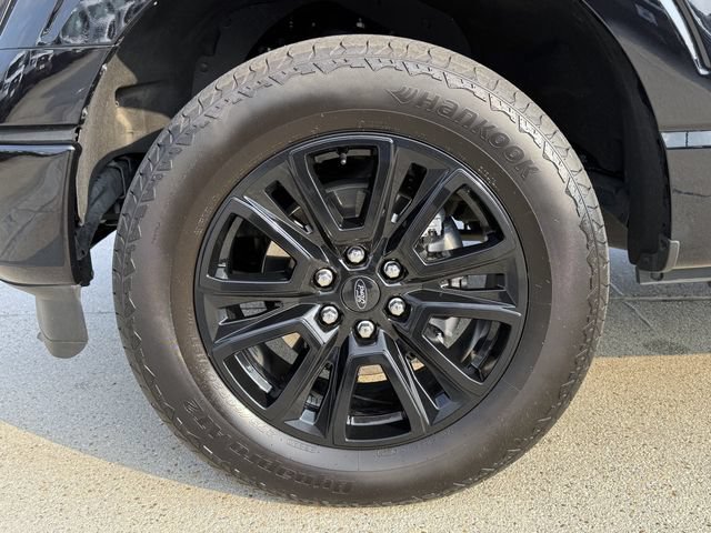 Certified 2025 Ford F150 Platinum w/ Equipment Group 702A High AWD/4WD image 16