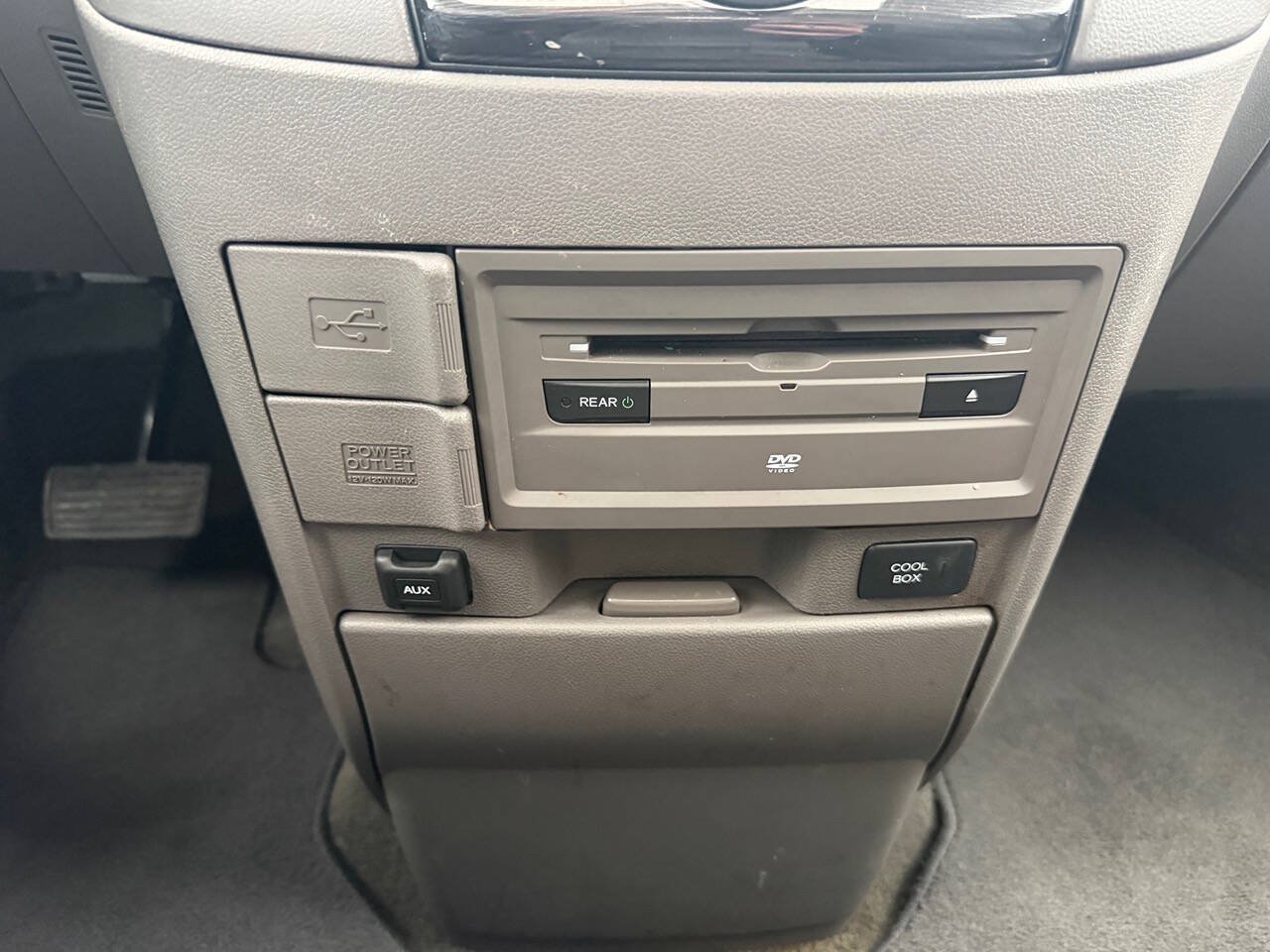 Used 2014 Honda Odyssey Touring image 19