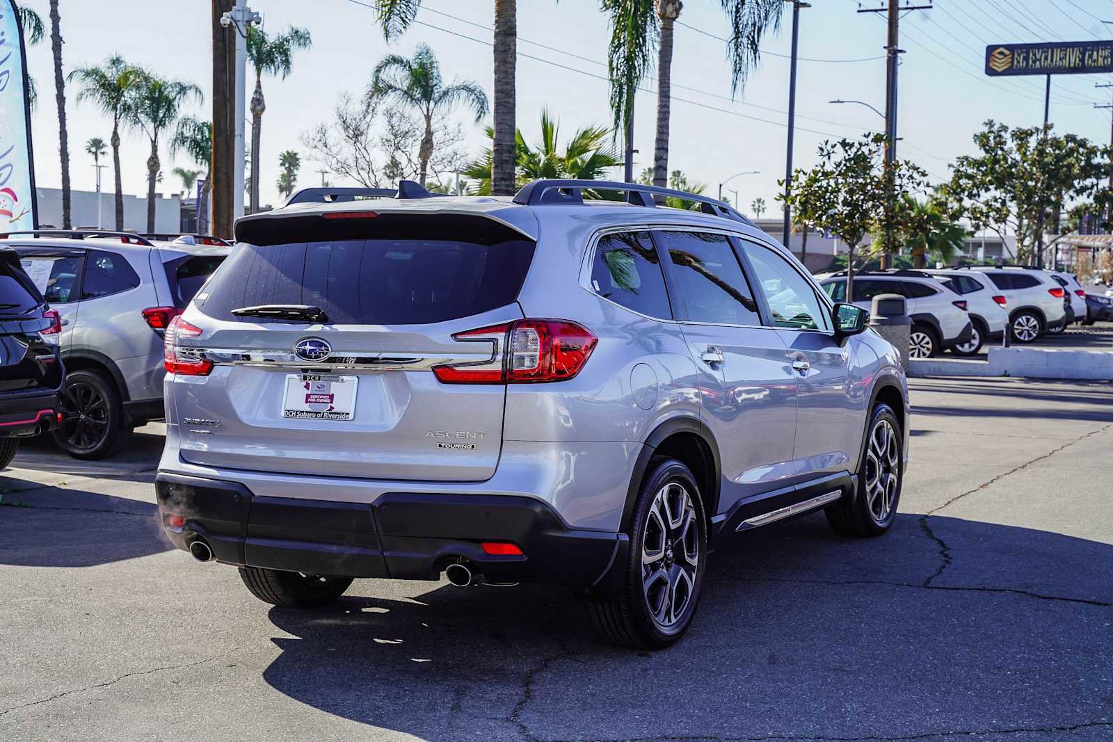 Used 2024 Subaru Ascent Touring image 4