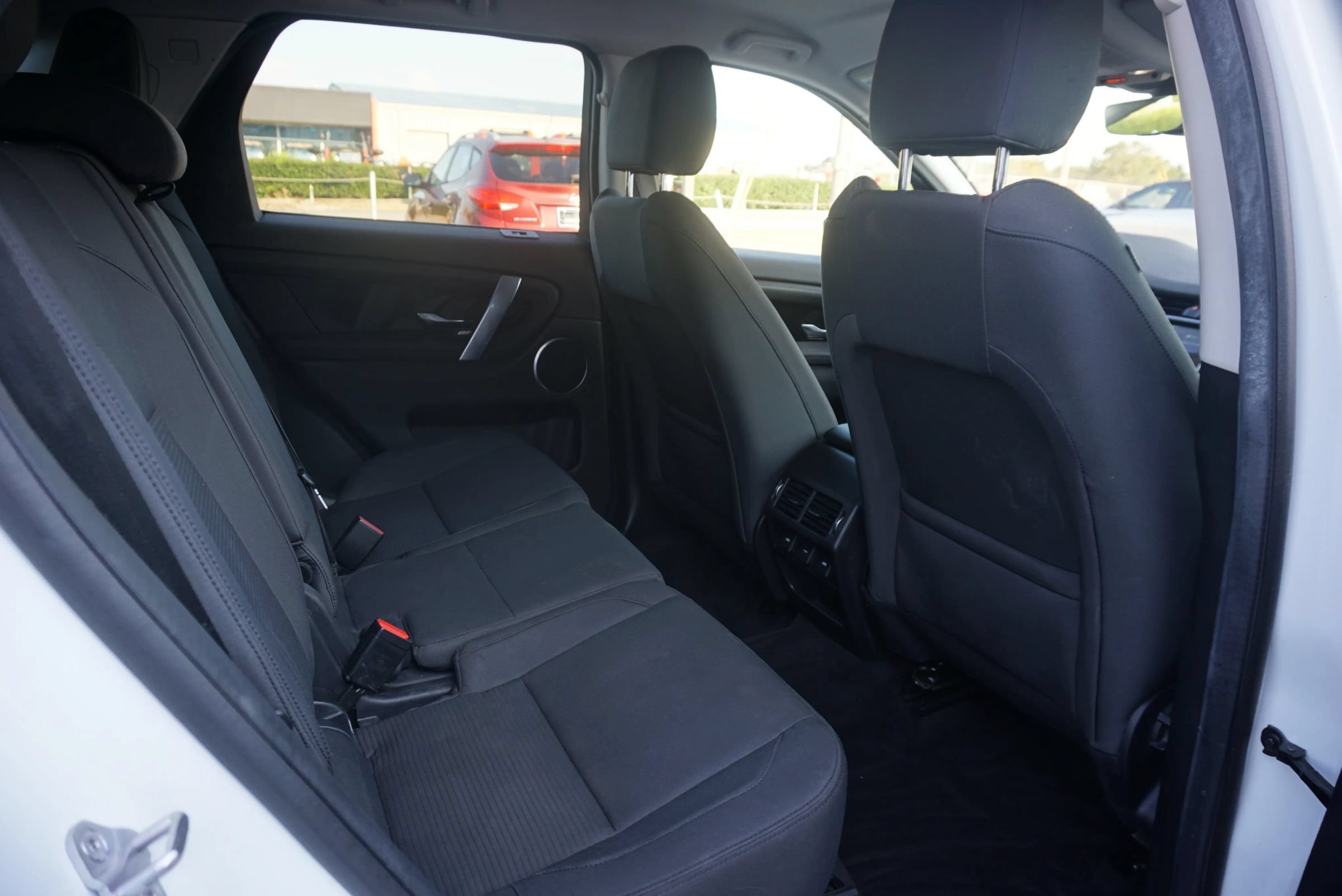Used 2020 Land Rover Discovery Sport AWD/4WD image 20