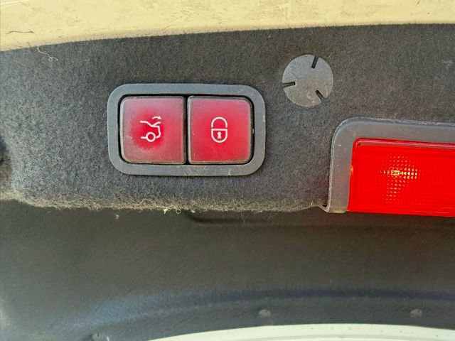 Used 2018 Mercedes-Benz C 300 Sedan image 27