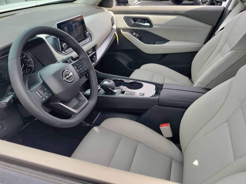 New 2026 Nissan Rogue SV image 3