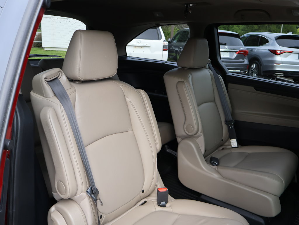 Certified 2023 Honda Odyssey Touring image 12