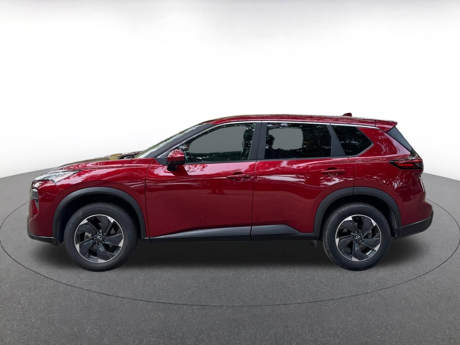 Used 2025 Nissan Rogue SV AWD/4WD image 4