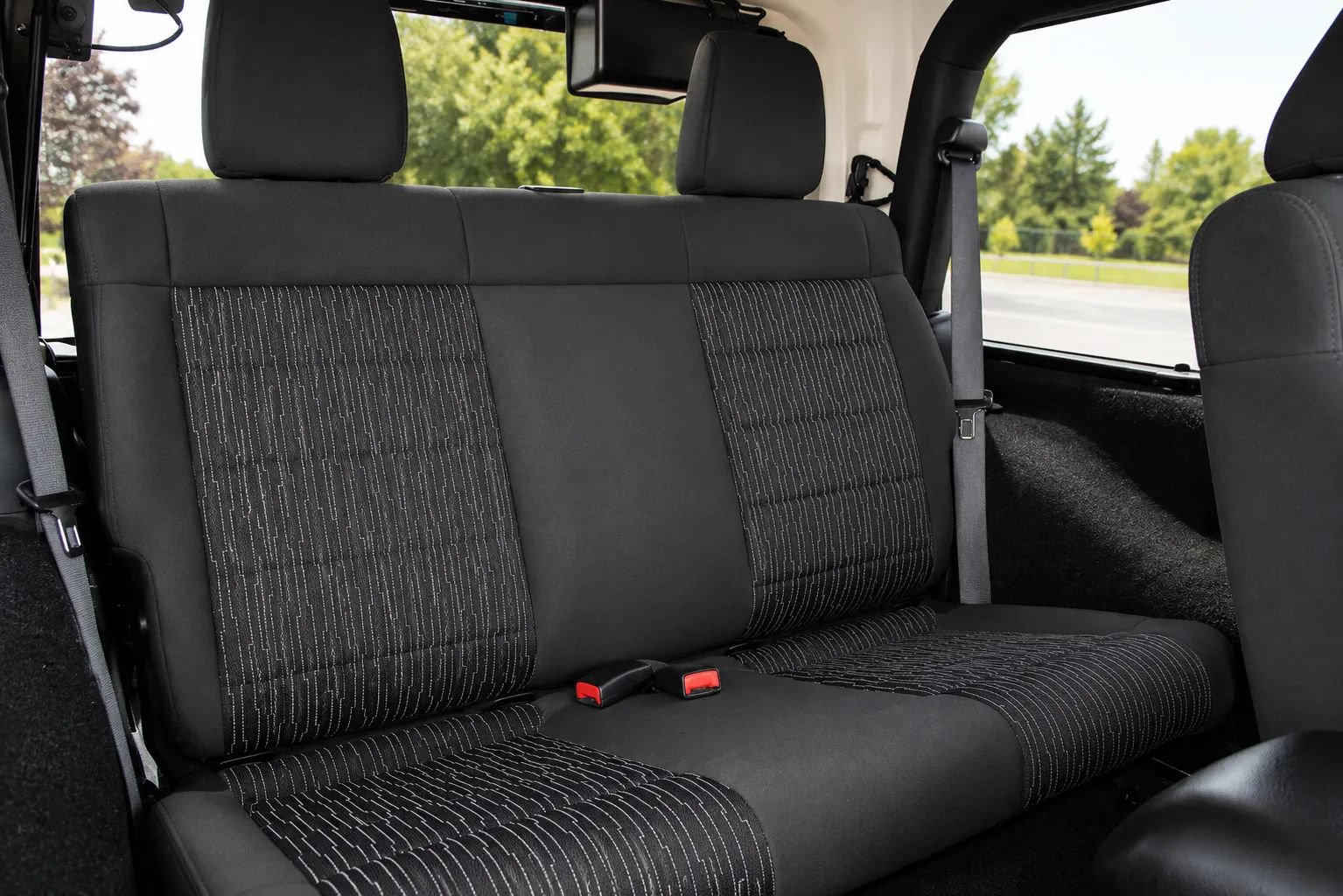 Used 2012 Jeep Wrangler Sport AWD/4WD image 17