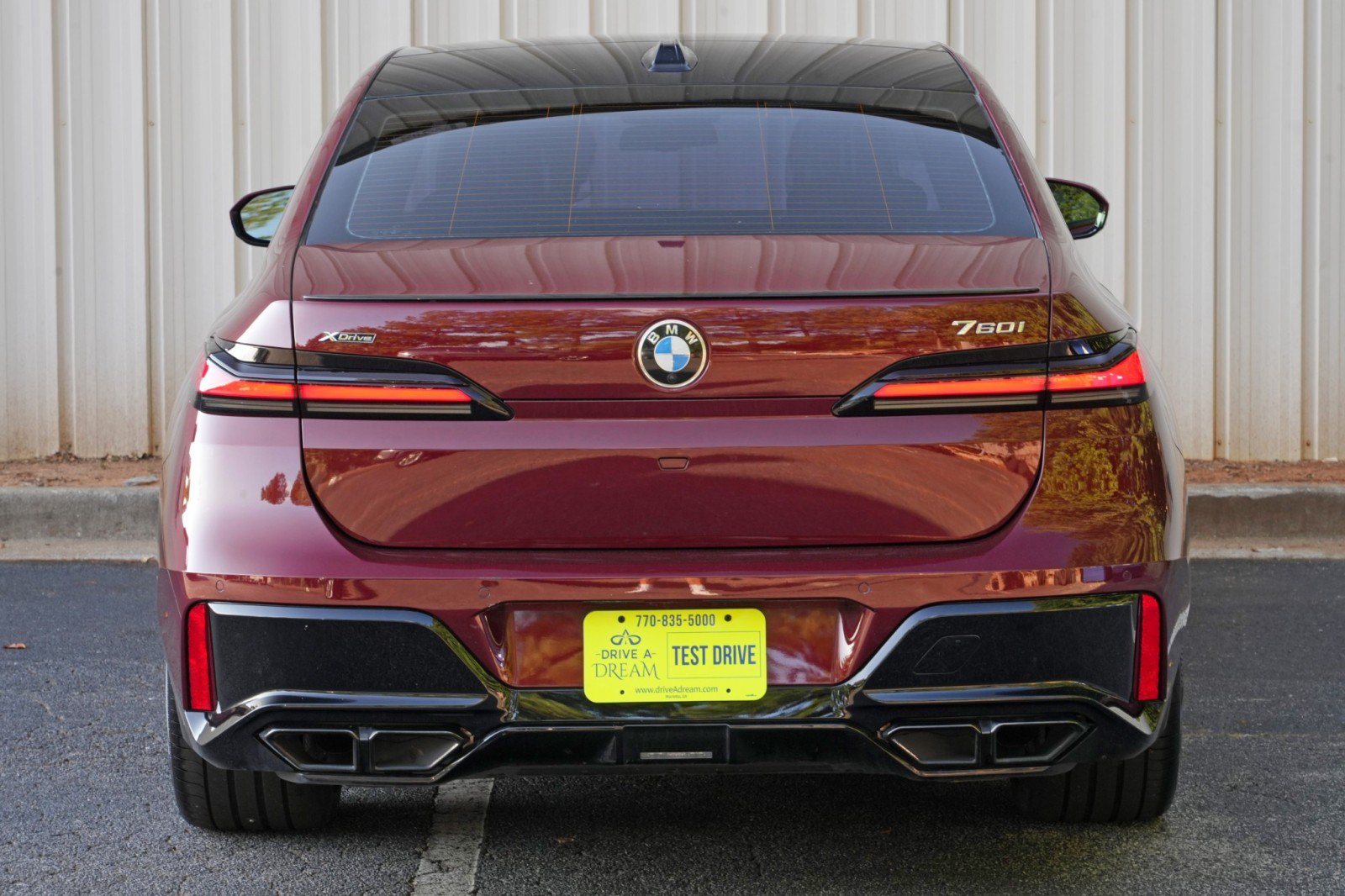 Used 2023 BMW 760i xDrive AWD/4WD image 59