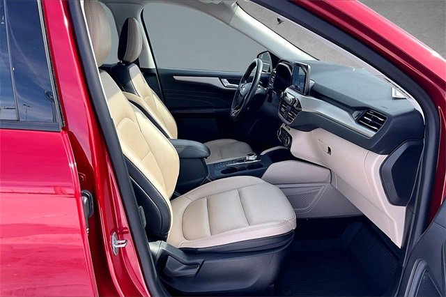 Certified 2021 Ford Escape SEL image 5